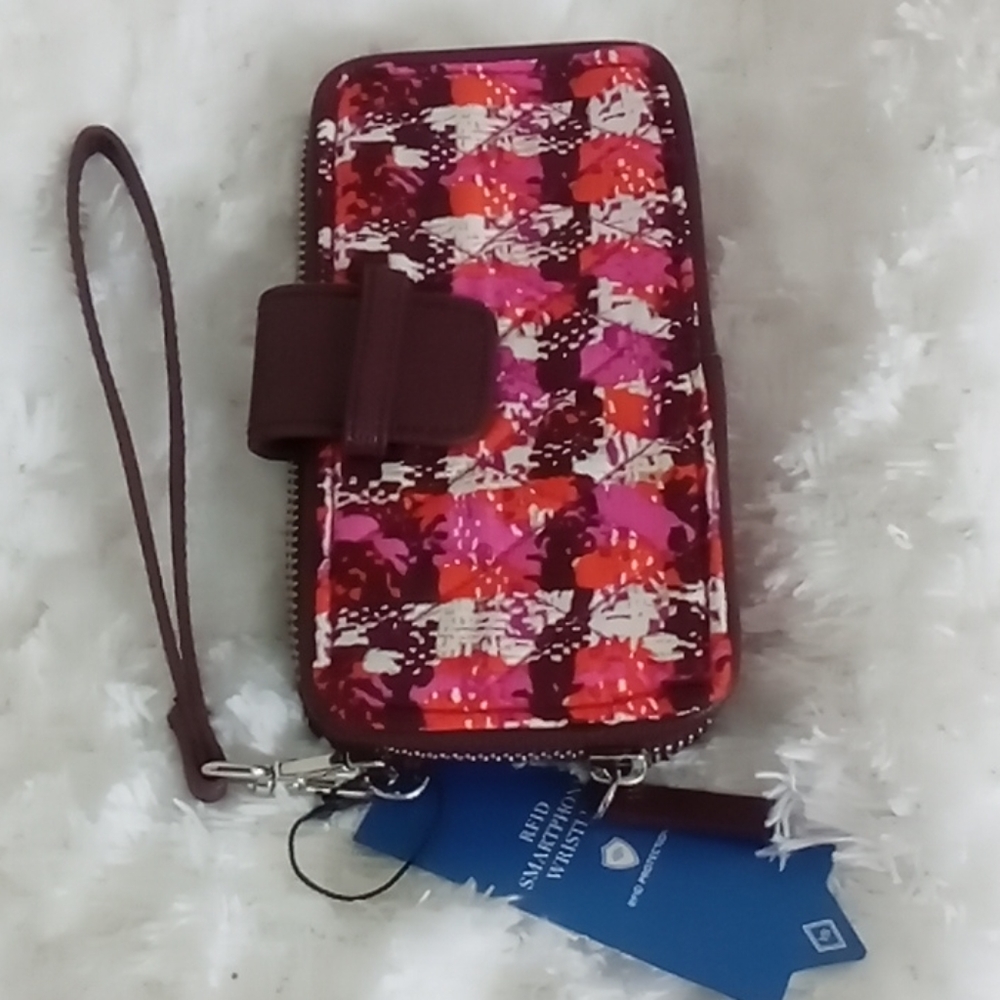 ❗FREE❗ Vera Bradley Hadley Tote & Wristlet 2pc set - Picture 7 of 10
